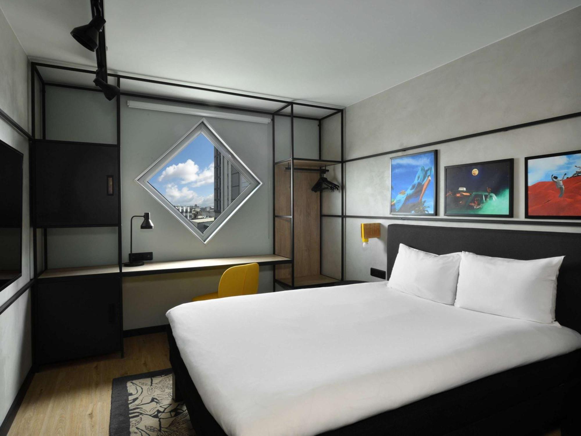 Отель Ibis Styles Abidjan Marcory Экстерьер фото