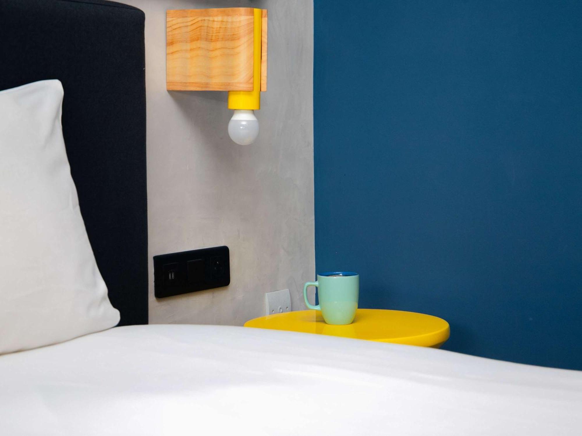 Отель Ibis Styles Abidjan Marcory Экстерьер фото
