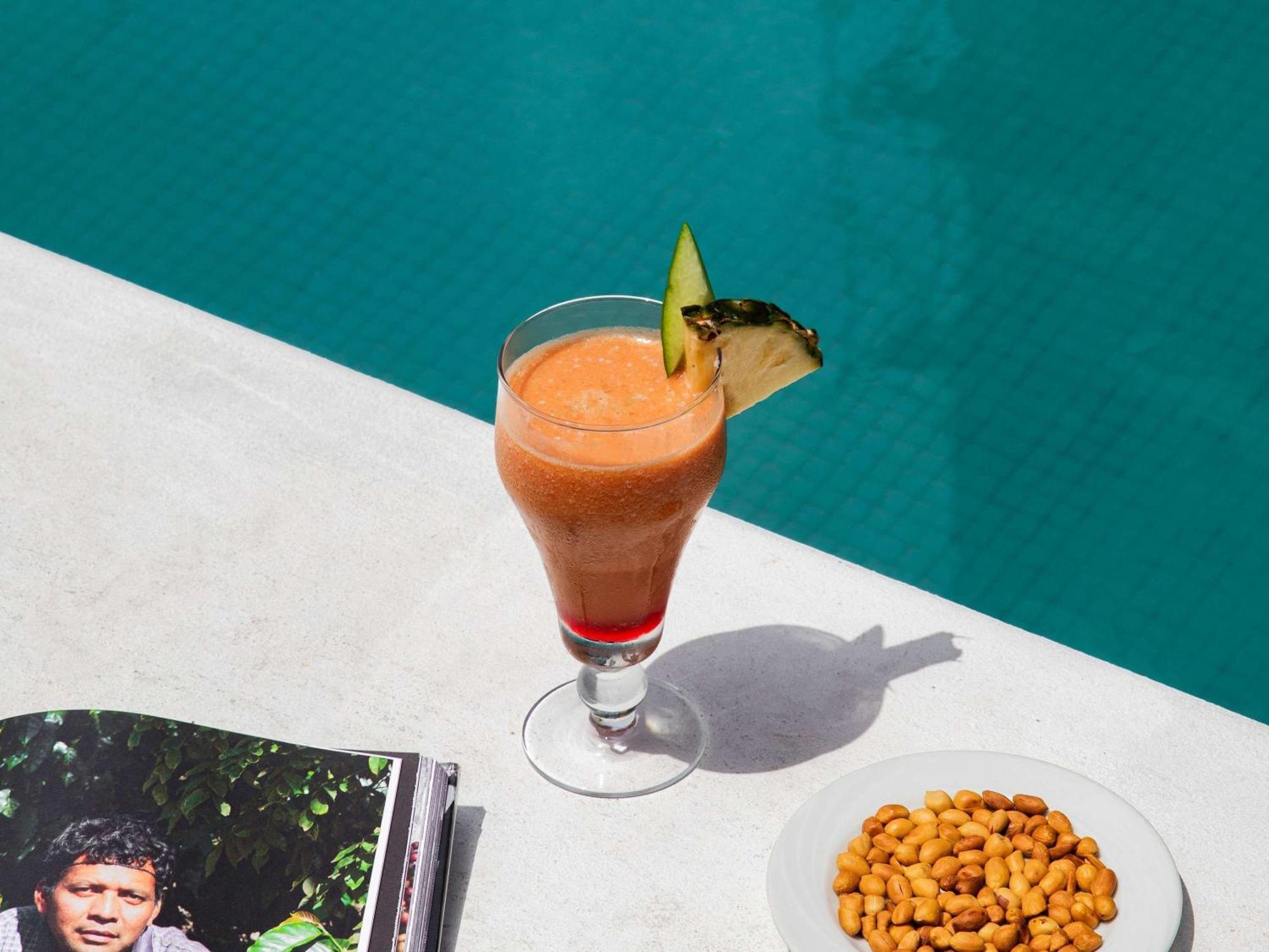 Отель Ibis Styles Abidjan Marcory Экстерьер фото